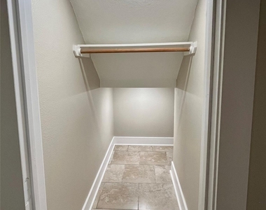 3951 Town Park Lane - Photo Thumbnail 24