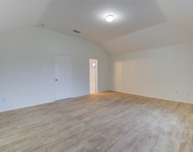 9926 Myrtle Field Lane - Photo Thumbnail 23