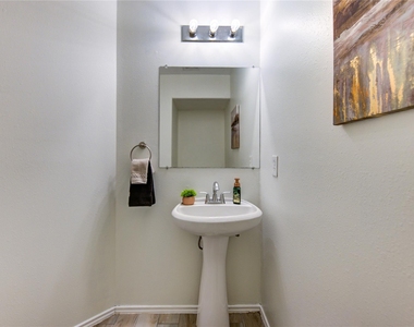 9926 Myrtle Field Lane - Photo Thumbnail 14