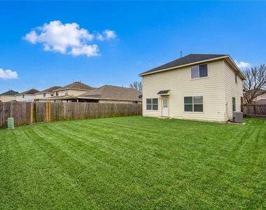 9926 Myrtle Field Lane - Photo Thumbnail 39