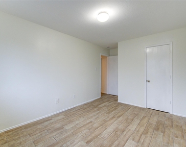 9926 Myrtle Field Lane - Photo Thumbnail 20