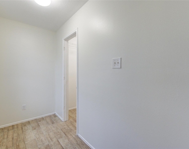 9926 Myrtle Field Lane - Photo Thumbnail 27
