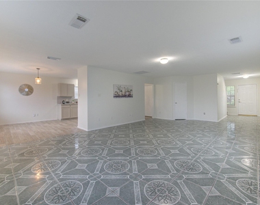 9926 Myrtle Field Lane - Photo Thumbnail 6