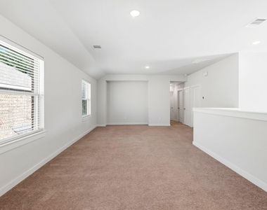 8017 Whisper Grove Drive - Photo Thumbnail 27