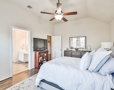 11514 Dahlia Dale Drive - Photo Thumbnail 18
