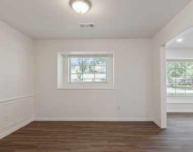 5647 Lymbar Drive - Photo Thumbnail 5