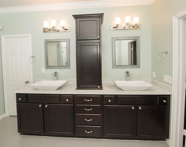 17422 Aldenwilds Lane - Photo Thumbnail 13