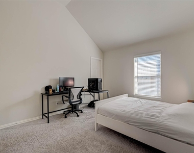 5027 Green Gate Trail - Photo Thumbnail 21