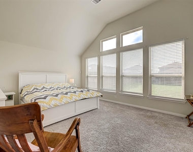 5027 Green Gate Trail - Photo Thumbnail 22