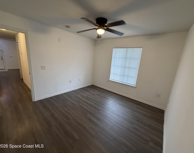 3542 D Avinci Way - Photo Thumbnail 8