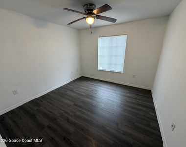 3542 D Avinci Way - Photo Thumbnail 13