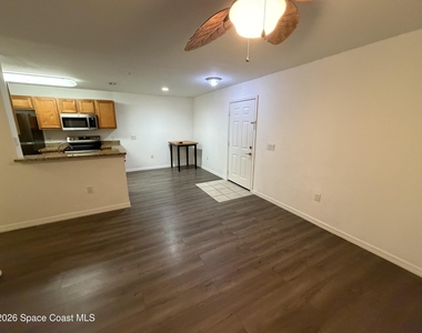 3542 D Avinci Way - Photo Thumbnail 5