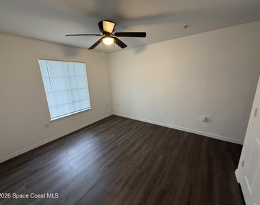 3542 D Avinci Way - Photo Thumbnail 9