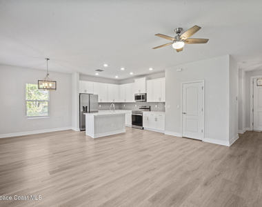 330 San Marino Road Sw - Photo Thumbnail 2