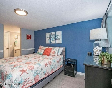 8600 Ridgewood Avenue - Photo Thumbnail 11
