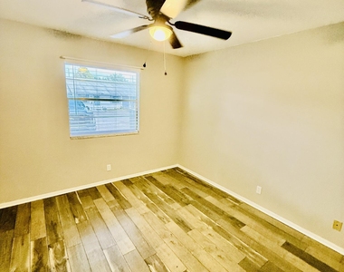 851 Dow Lane - Photo Thumbnail 23