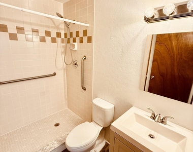 851 Dow Lane - Photo Thumbnail 20