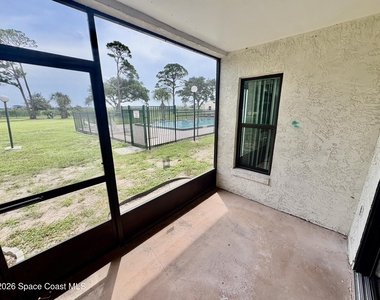 420 Catamaran Drive - Photo Thumbnail 16