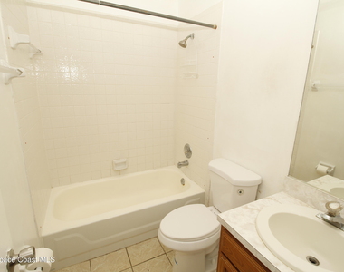 1735 Hazelton Street Nw - Photo Thumbnail 11