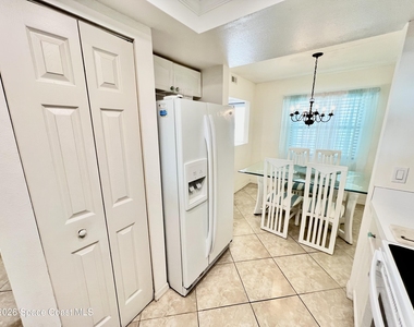 555 Harrison Avenue - Photo Thumbnail 8