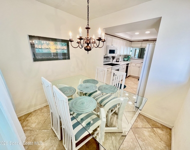 555 Harrison Avenue - Photo Thumbnail 10