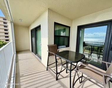 555 Harrison Avenue - Photo Thumbnail 22