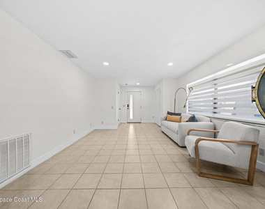 310 Lee Avenue - Photo Thumbnail 9
