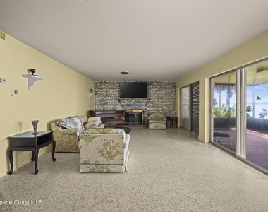 6785 Riveredge Drive - Photo Thumbnail 16