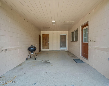 6785 Riveredge Drive - Photo Thumbnail 8