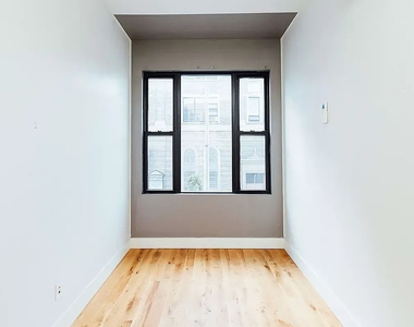 184 Suydam Street - Photo Thumbnail 5