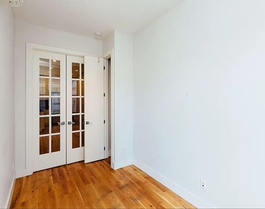 184 Suydam Street - Photo Thumbnail 4