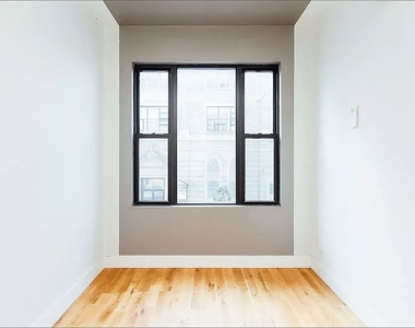 184 Suydam Street - Photo Thumbnail 8