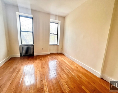 Amsterdam Avenue - Photo Thumbnail 5
