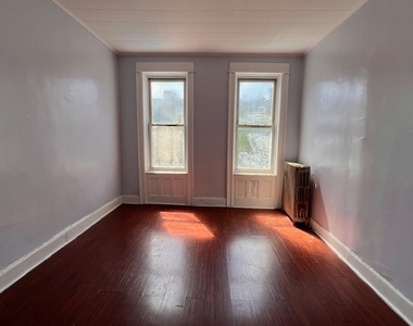 9746 Drew Street - Photo Thumbnail 3