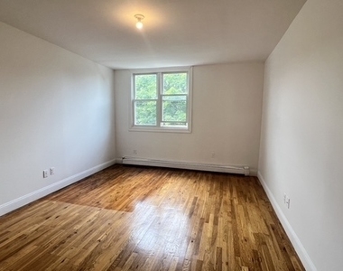 548 Rockaway Avenue - Photo Thumbnail 8