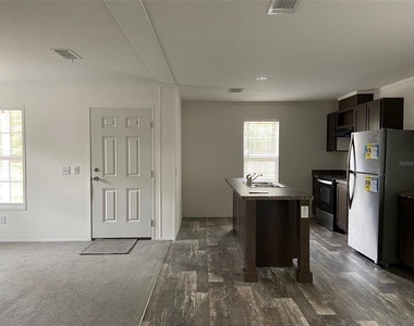 11876 Key Lime Drive - Photo Thumbnail 5