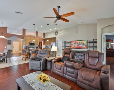 7318 Guilford Pine Lane - Photo Thumbnail 6