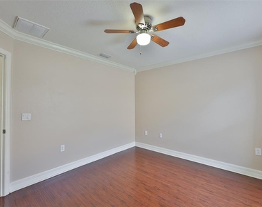7318 Guilford Pine Lane - Photo Thumbnail 22