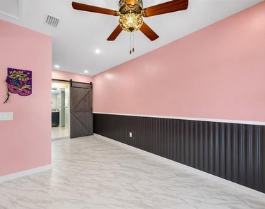 1572 77th Avenue N - Photo Thumbnail 24