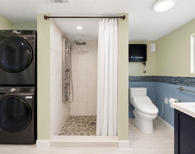 1572 77th Avenue N - Photo Thumbnail 19