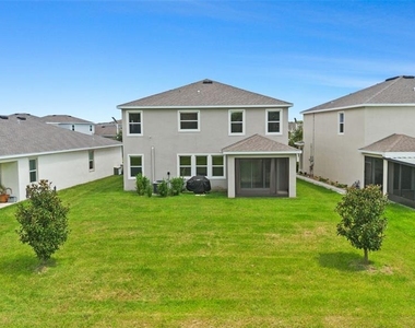 16980 Oval Rum Drive - Photo Thumbnail 44