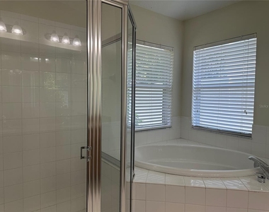 3145 Dunstable Drive - Photo Thumbnail 17