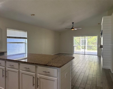 3145 Dunstable Drive - Photo Thumbnail 6