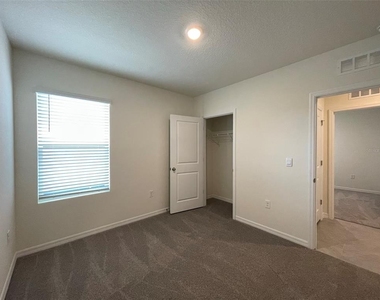 8434 Hardy Bay Loop - Photo Thumbnail 15