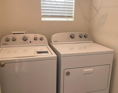 8434 Hardy Bay Loop - Photo Thumbnail 2