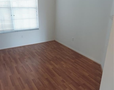 1003 Lumsden Trace Circle - Photo Thumbnail 11