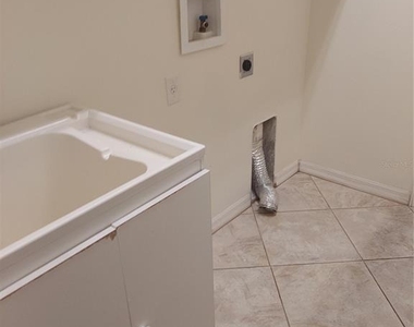 1003 Lumsden Trace Circle - Photo Thumbnail 28