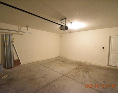 10233 Mangrove Well Road - Photo Thumbnail 11