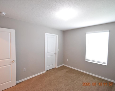 10233 Mangrove Well Road - Photo Thumbnail 40
