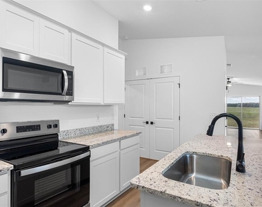 7178 Canopy Lane - Photo Thumbnail 3